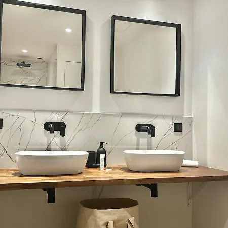 וילה Modern With Pool לה קרואה-ואלמר