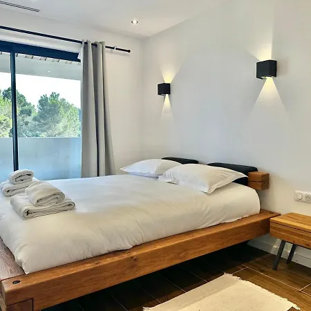 Modern With Pool *