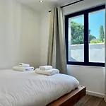 Modern With Pool Villa La Croix-Valmer