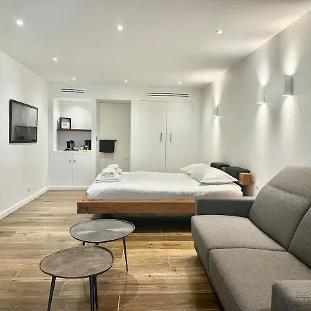 Вилла Modern With Pool